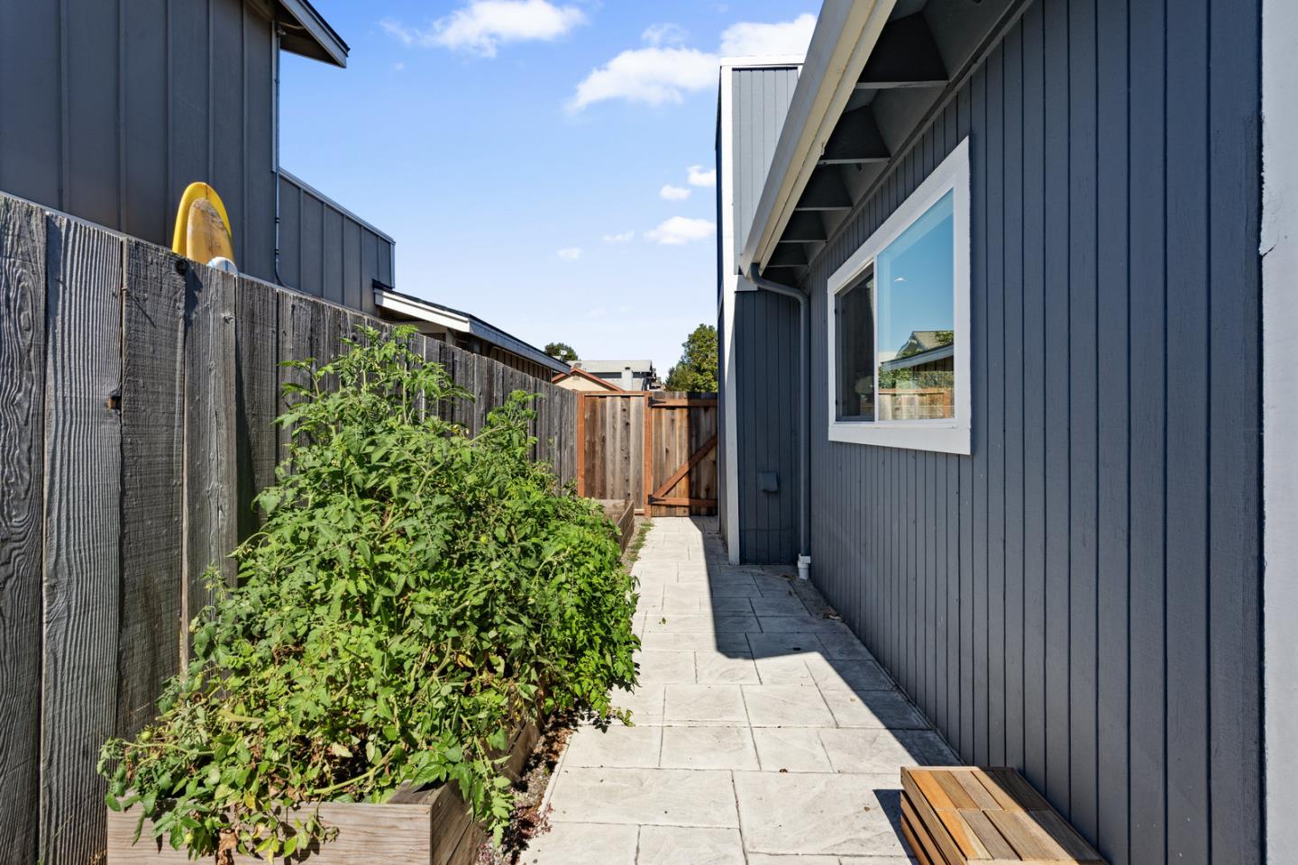 Detail Gallery Image 31 of 31 For 1477 Bulb Ave, Santa Cruz,  CA 95062 - 3 Beds | 2 Baths