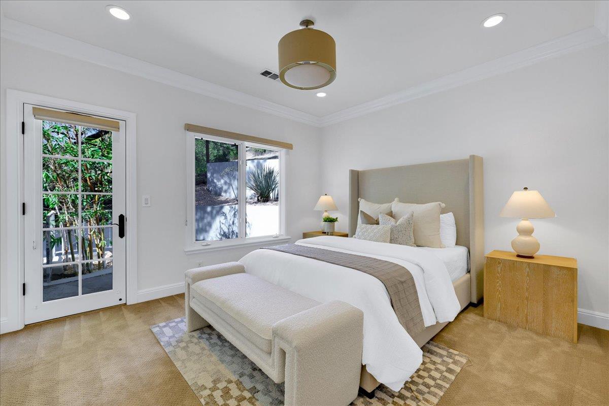 Detail Gallery Image 55 of 90 For 13824 Moon Ln, Los Altos Hills,  CA 94022 - 5 Beds | 5/2 Baths