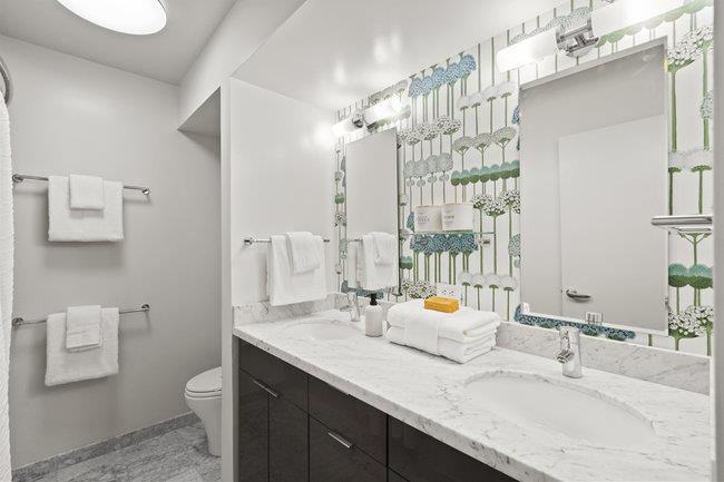 Detail Gallery Image 21 of 33 For 333 Santana Row #216,  San Jose,  CA 95128 - 2 Beds | 1/1 Baths