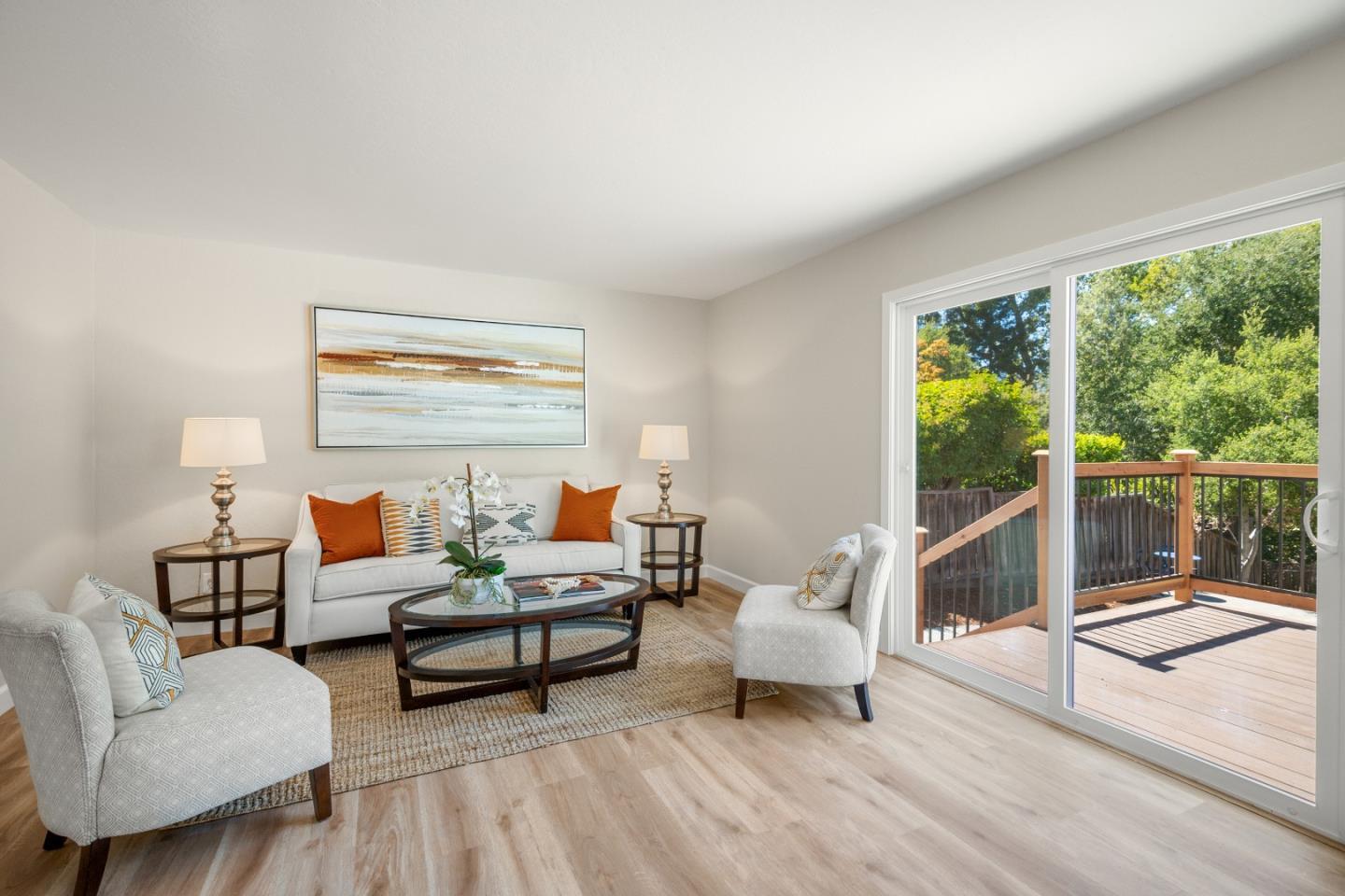 Detail Gallery Image 11 of 41 For 1637 Hyde Dr, Los Gatos,  CA 95032 - 5 Beds | 2/1 Baths