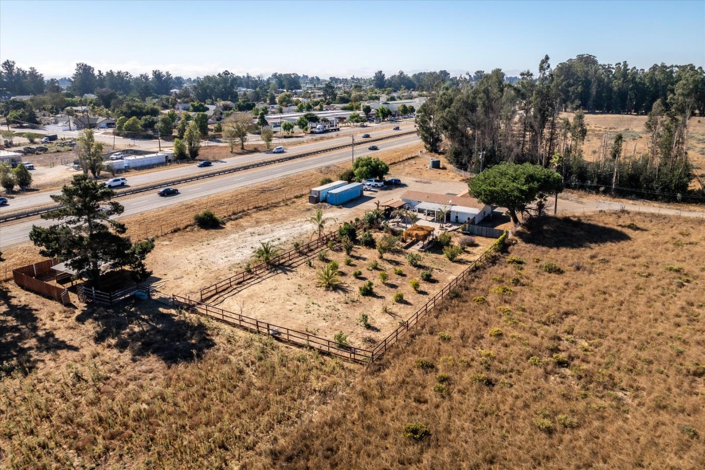 Detail Gallery Image 27 of 36 For 840 S Oak Glen Ave, Nipomo,  CA 93444 - 3 Beds | 2 Baths