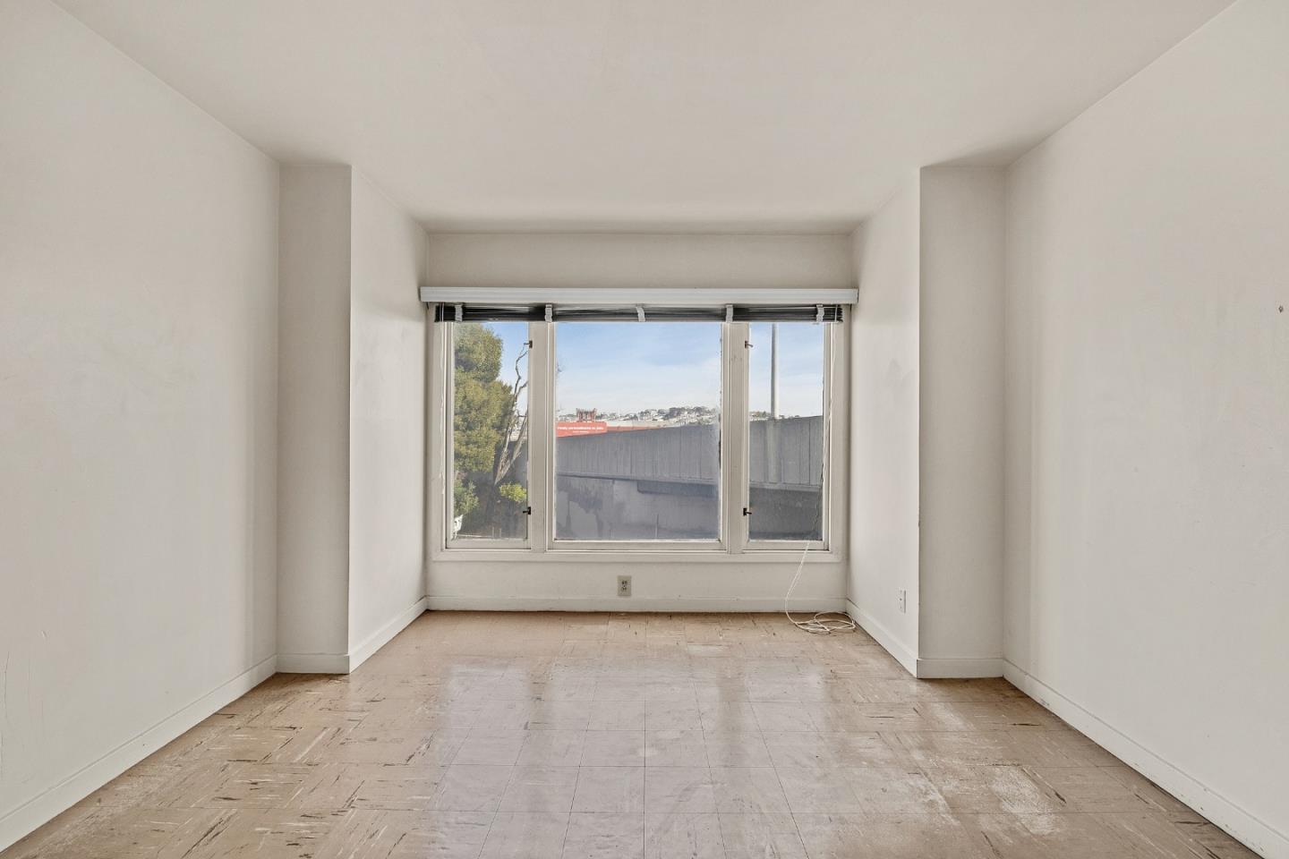 Detail Gallery Image 12 of 31 For 3001 San Bruno Ave, San Francisco,  CA 94134 - – Beds | – Baths