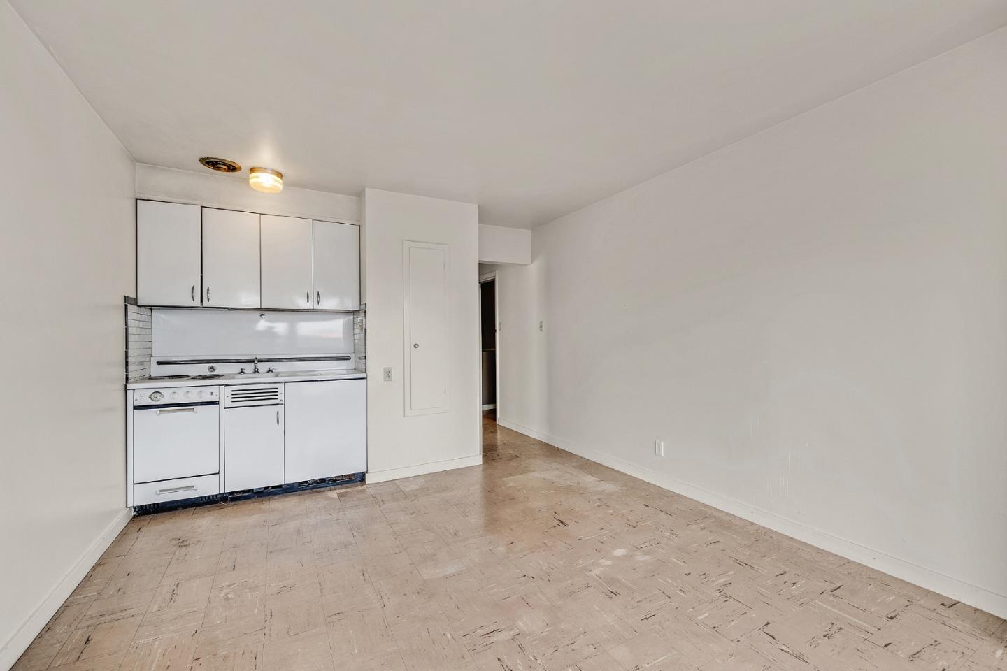 Detail Gallery Image 13 of 31 For 3001 San Bruno Ave, San Francisco,  CA 94134 - – Beds | – Baths