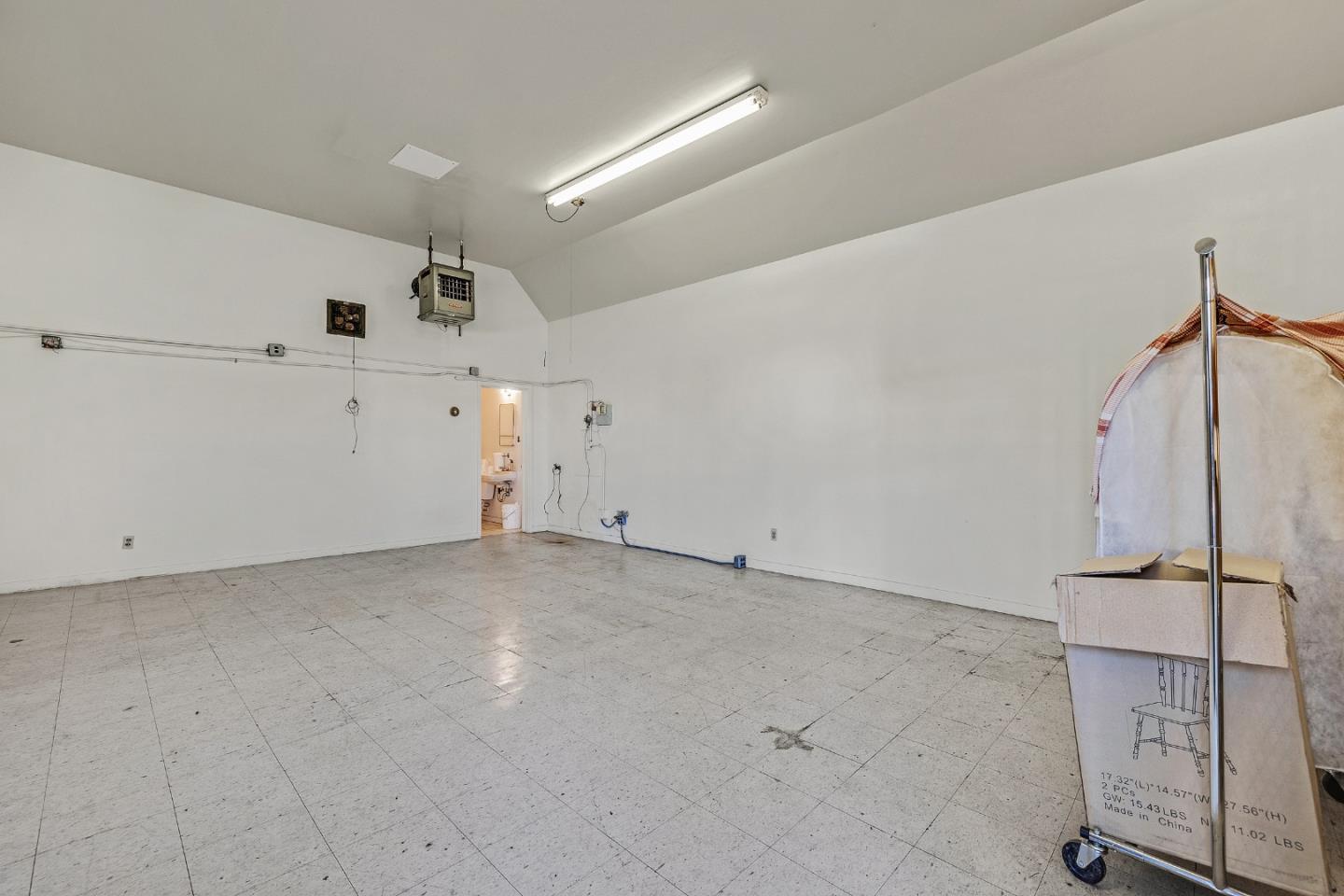 Detail Gallery Image 22 of 31 For 3001 San Bruno Ave, San Francisco,  CA 94134 - – Beds | – Baths
