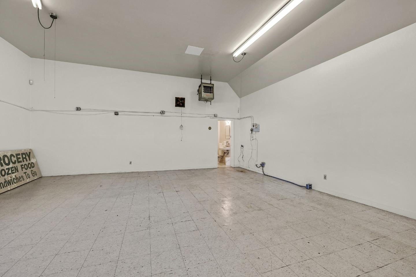 Detail Gallery Image 26 of 31 For 3001 San Bruno Ave, San Francisco,  CA 94134 - – Beds | – Baths