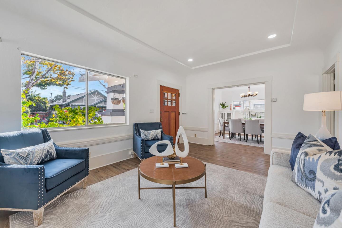 Detail Gallery Image 2 of 22 For 53 Cleaves Ave, San Jose,  CA 95126 - 4 Beds | 2 Baths