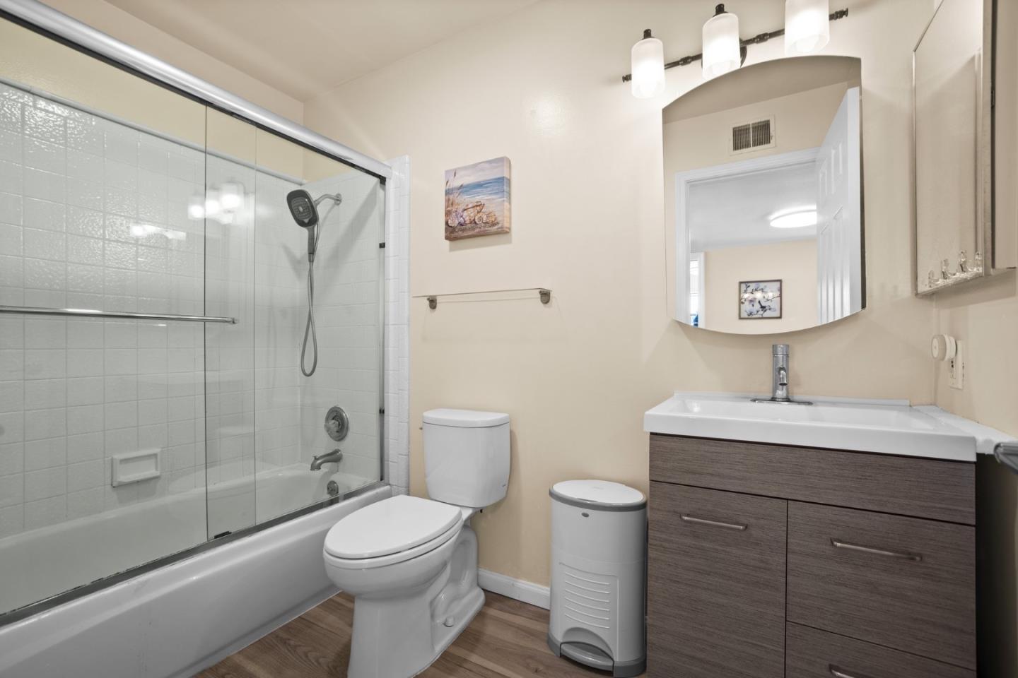 Detail Gallery Image 21 of 27 For 485 87th St #1,  Daly City,  CA 94015 - 2 Beds | 2 Baths