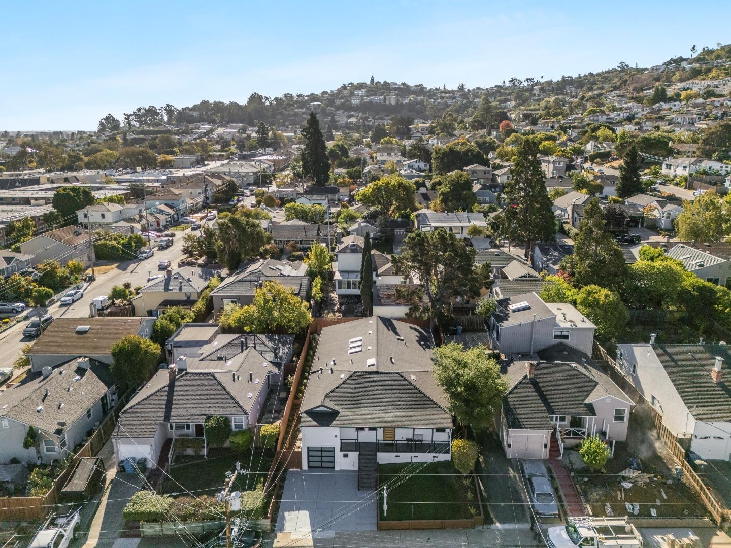 Detail Gallery Image 42 of 58 For 55 Darcy Ave, San Mateo,  CA 94403 - 4 Beds | 2/1 Baths