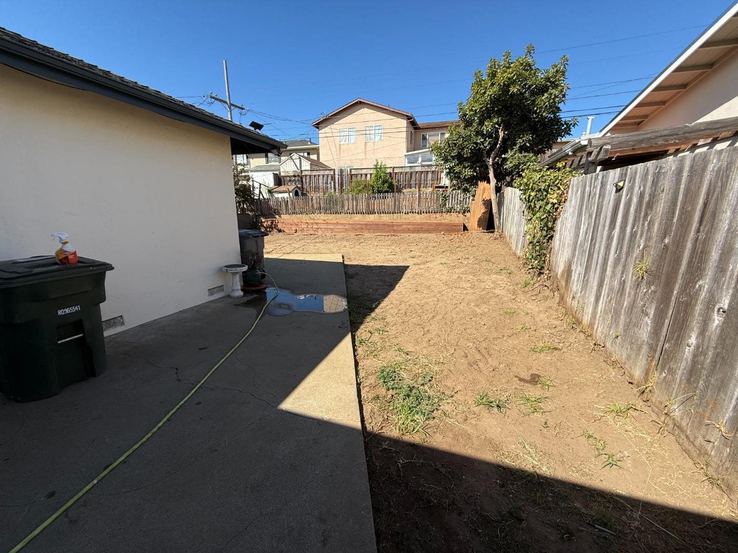 Detail Gallery Image 16 of 18 For 21 Emerald Ct, South San Francisco,  CA 94080 - 3 Beds | 1 Baths