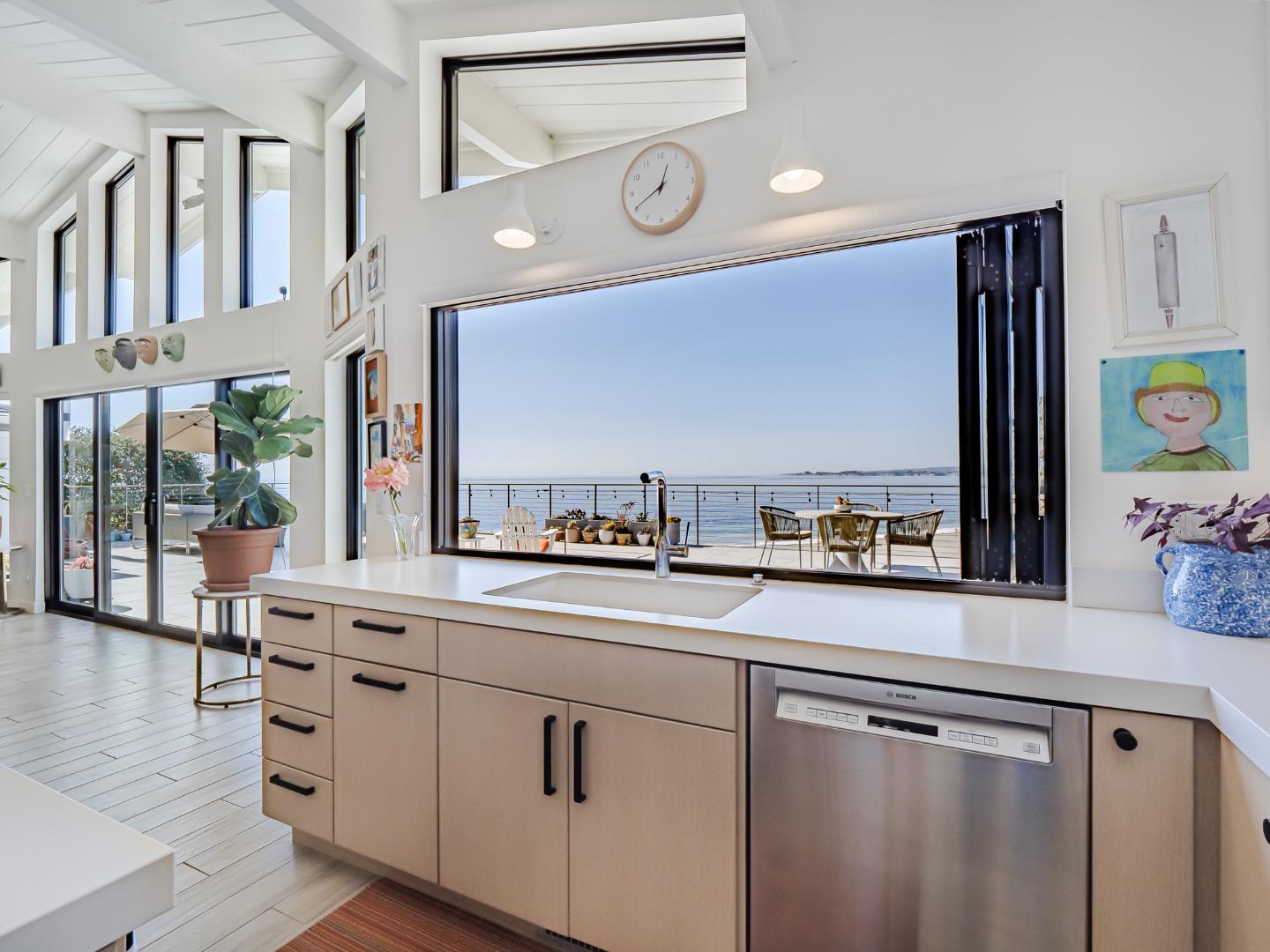 Detail Gallery Image 27 of 97 For 249 via Concha, Aptos,  CA 95003 - 3 Beds | 3/1 Baths