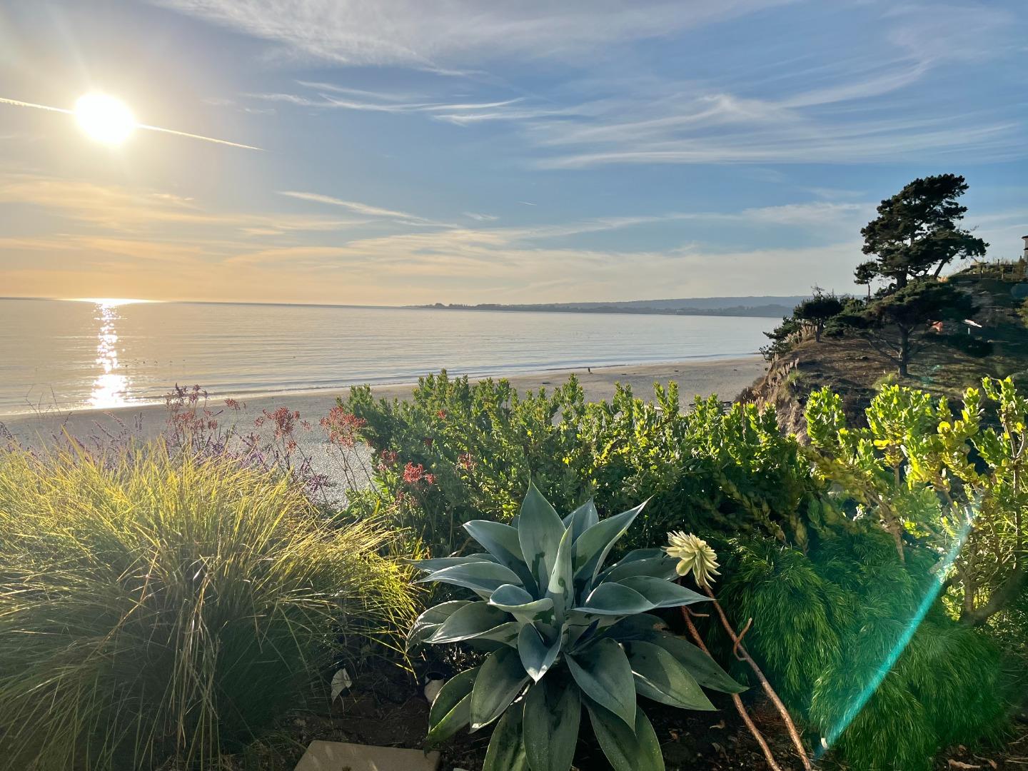 Detail Gallery Image 60 of 97 For 249 via Concha, Aptos,  CA 95003 - 3 Beds | 3/1 Baths