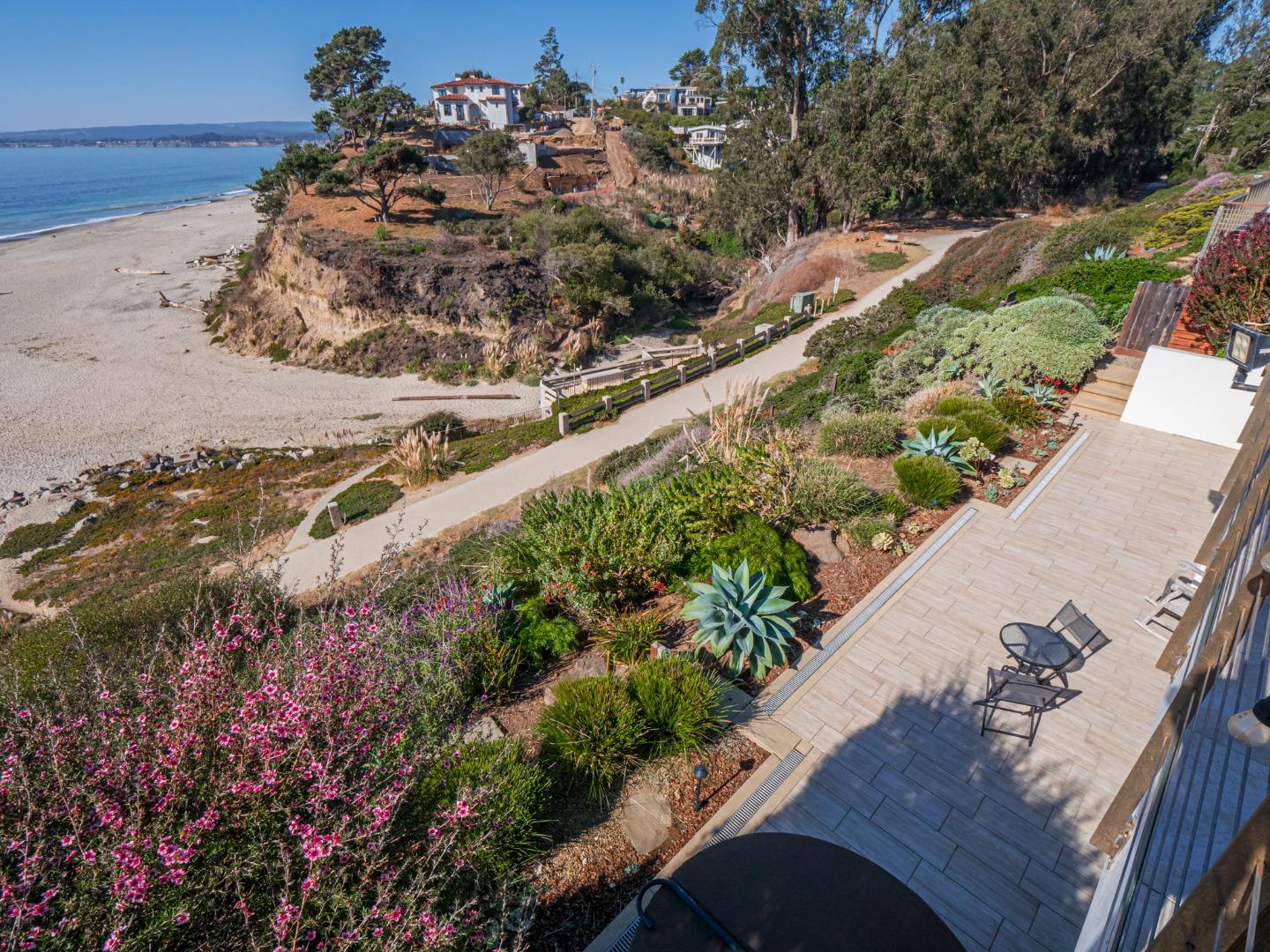 Detail Gallery Image 66 of 97 For 249 via Concha, Aptos,  CA 95003 - 3 Beds | 3/1 Baths