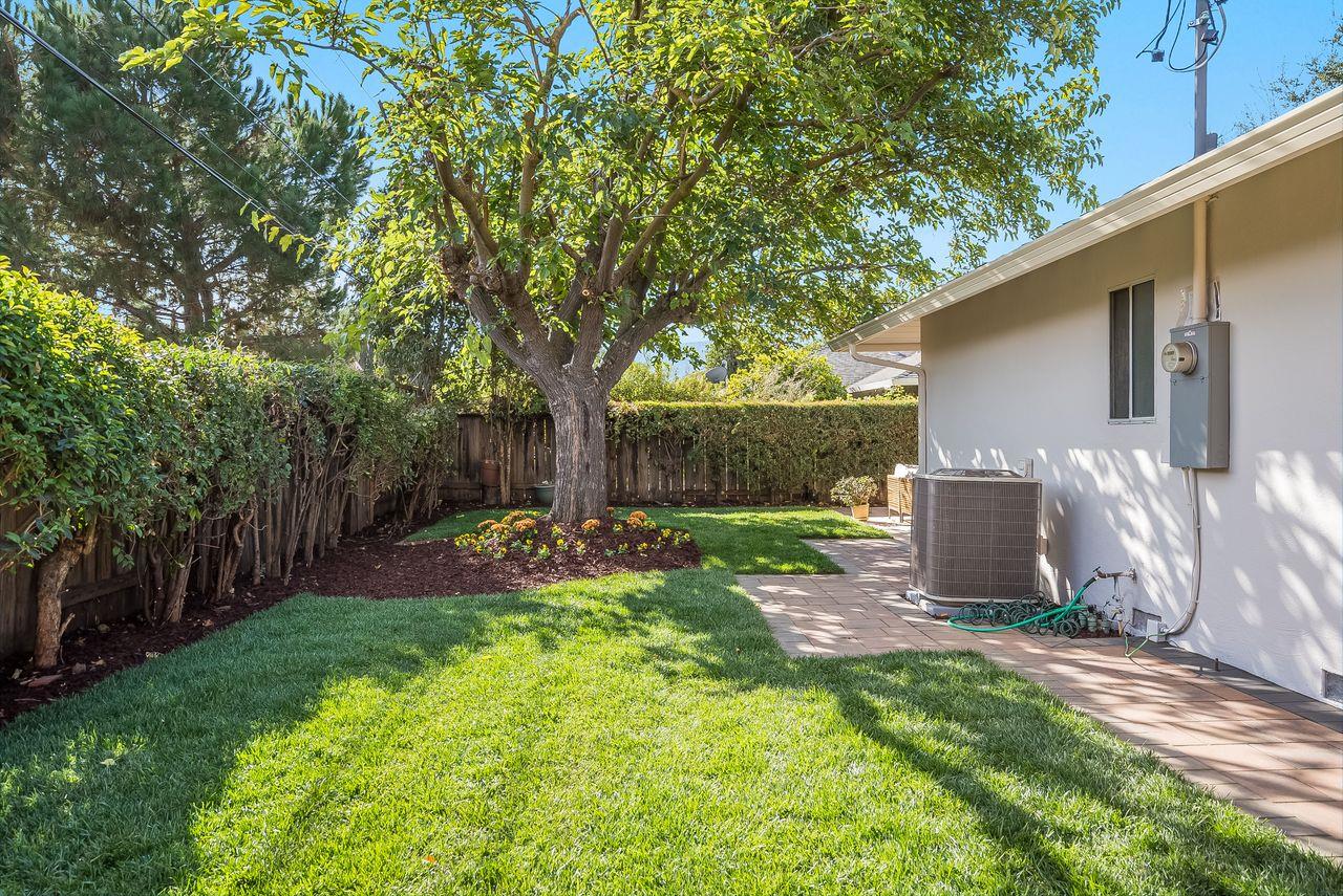 Detail Gallery Image 23 of 35 For 3372 Elaine Dr, San Jose,  CA 95124 - 3 Beds | 2 Baths