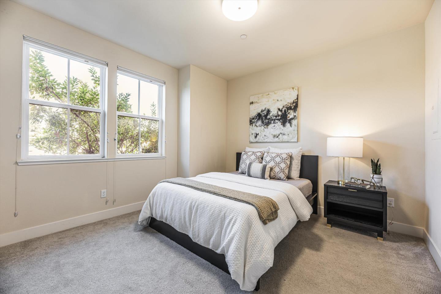 Detail Gallery Image 16 of 34 For 166 Tilton, San Mateo,  CA 94401 - 2 Beds | 2 Baths