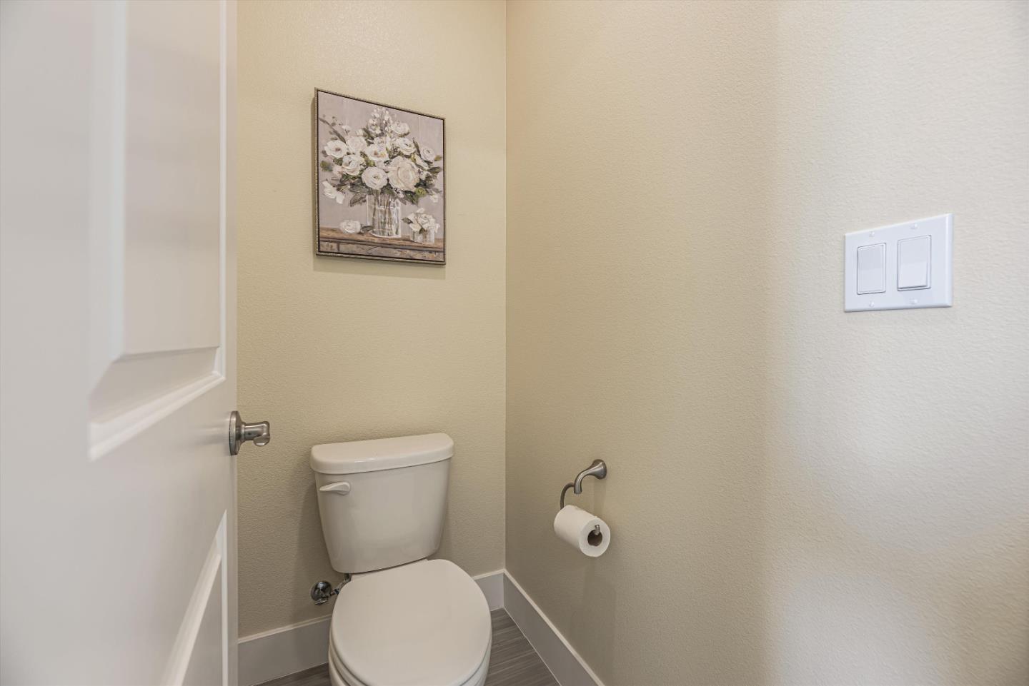 Detail Gallery Image 24 of 34 For 166 Tilton, San Mateo,  CA 94401 - 2 Beds | 2 Baths