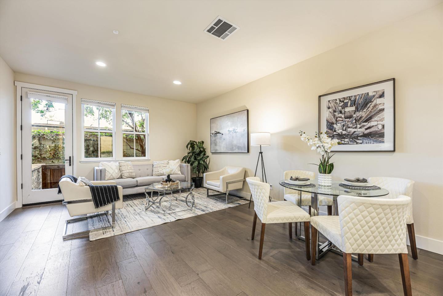 Detail Gallery Image 5 of 34 For 166 Tilton, San Mateo,  CA 94401 - 2 Beds | 2 Baths