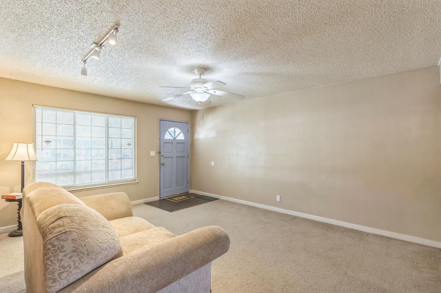 Detail Gallery Image 19 of 39 For 6141 Quincewood Cir, Citrus Heights,  CA 95621 - 3 Beds | 2 Baths