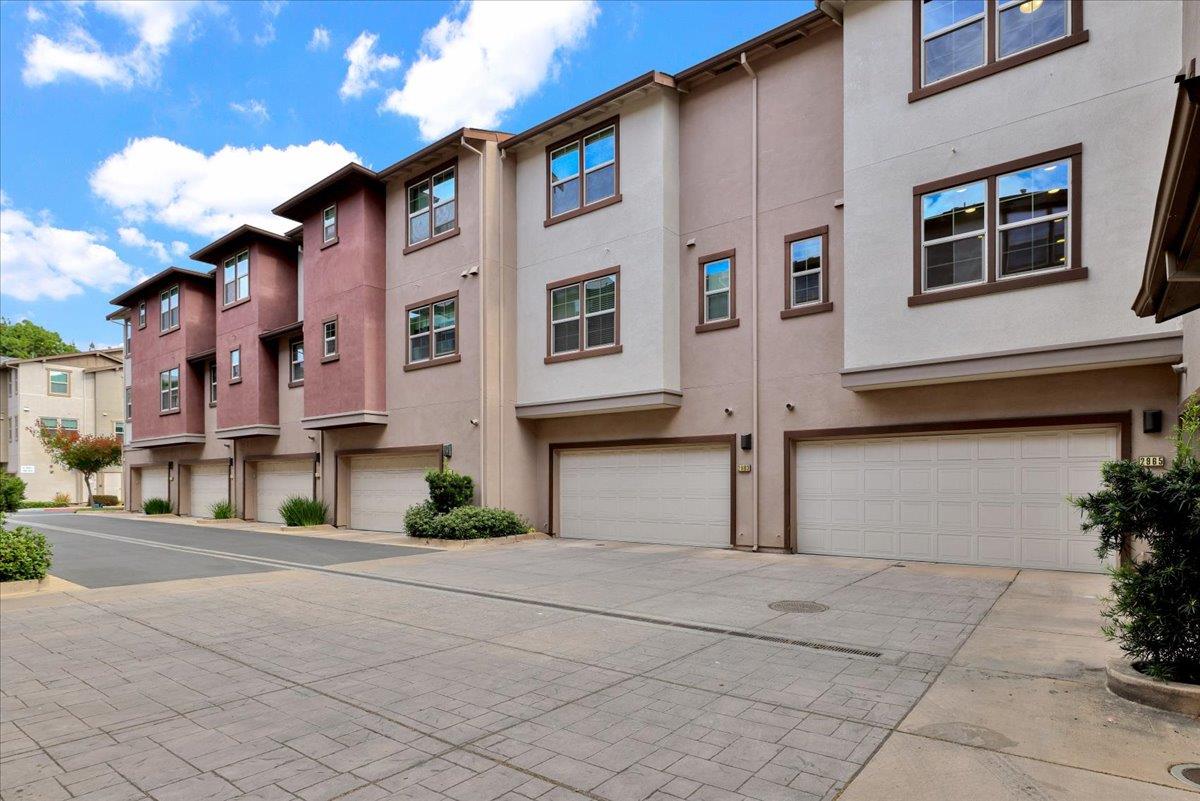 Detail Gallery Image 60 of 100 For 2965 via Torino Pl, Santa Clara,  CA 95051 - 3 Beds | 3/1 Baths