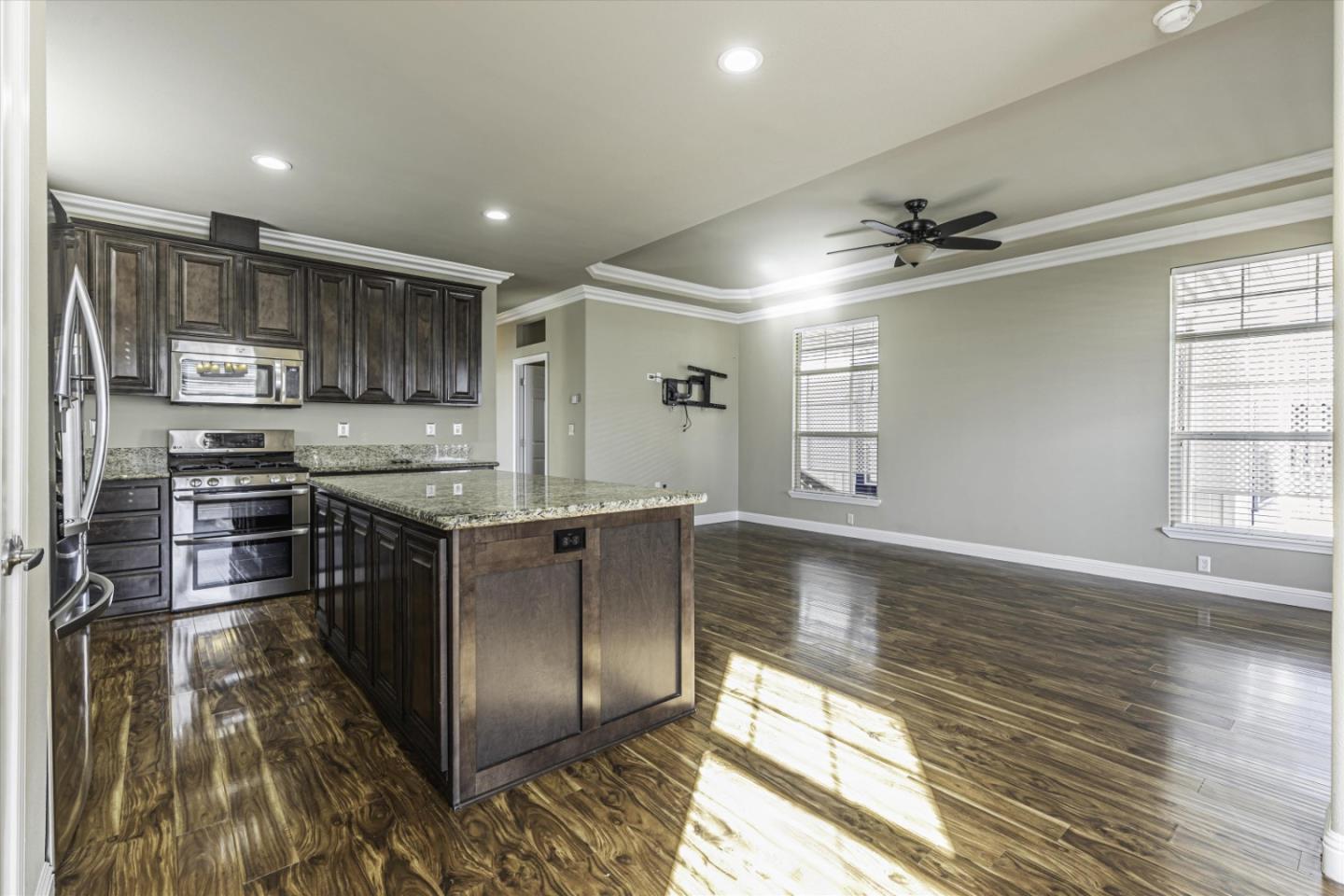 Detail Gallery Image 10 of 31 For 3660 Walnut Blvd #40,  Brentwood,  CA 94513 - 3 Beds | 2 Baths