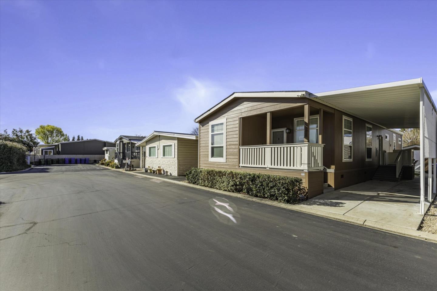 Detail Gallery Image 3 of 31 For 3660 Walnut Blvd #40,  Brentwood,  CA 94513 - 3 Beds | 2 Baths