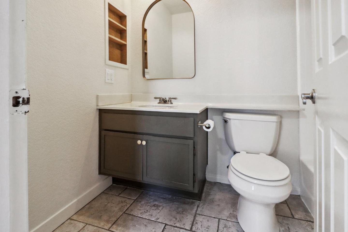 Detail Gallery Image 17 of 25 For 15111 Freeman Ave #84,  Lawndale,  CA 90260 - 3 Beds | 2/1 Baths