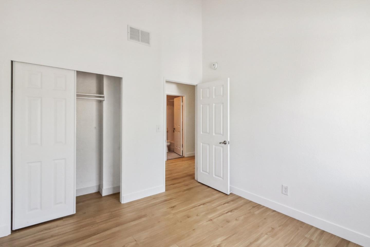 Detail Gallery Image 22 of 25 For 15111 Freeman Ave #84,  Lawndale,  CA 90260 - 3 Beds | 2/1 Baths