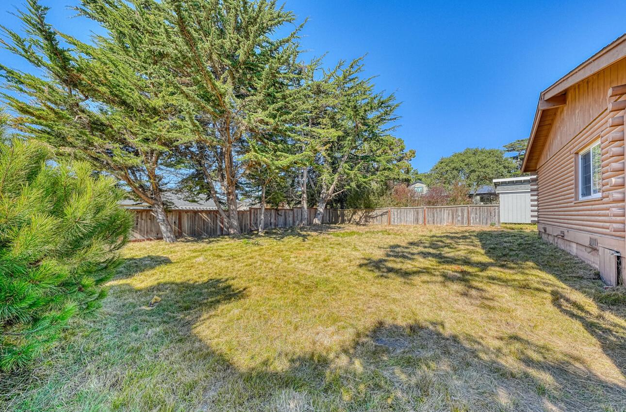 Detail Gallery Image 34 of 38 For 266 Crocker Ave, Pacific Grove,  CA 93950 - 3 Beds | 2 Baths