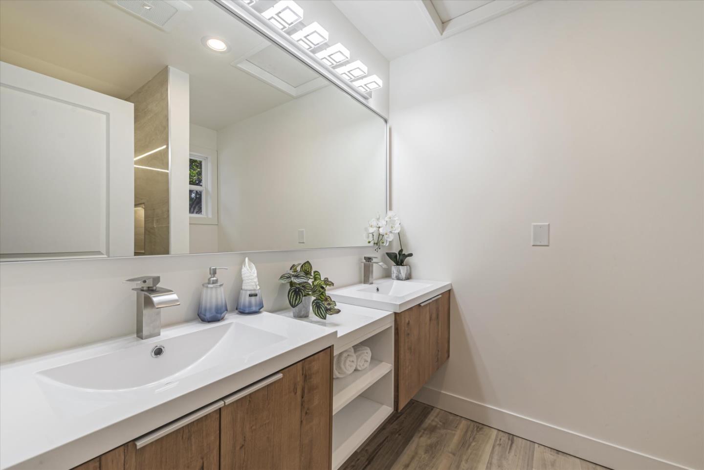 Detail Gallery Image 29 of 37 For 1600 Milton St, Redwood City,  CA 94061 - 3 Beds | 2 Baths