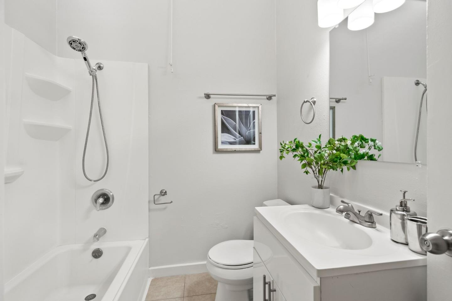 Detail Gallery Image 22 of 32 For 2627 Fordham St, East Palo Alto,  CA 94303 - 4 Beds | 2 Baths