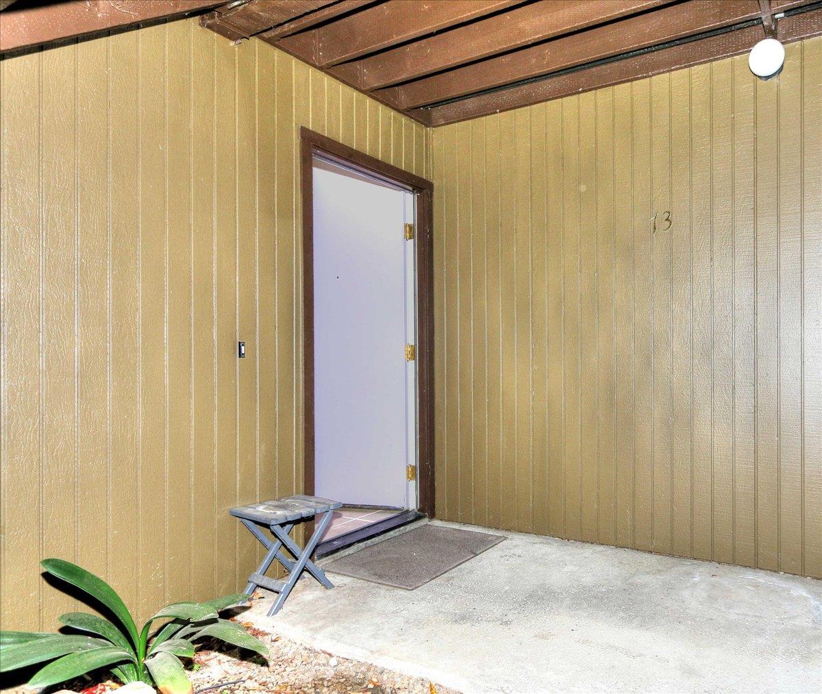 Detail Gallery Image 2 of 17 For 73 Pearce Mitchell Pl, Stanford,  CA 94305 - 2 Beds | 1 Baths