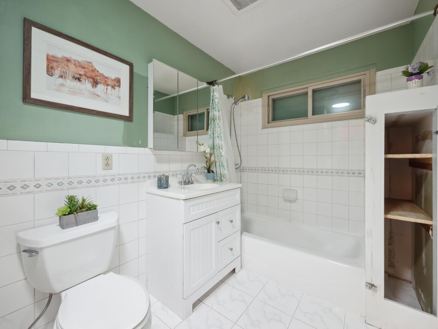 Detail Gallery Image 7 of 22 For 650 5th Ave, San Bruno,  CA 94066 - 3 Beds | 2 Baths