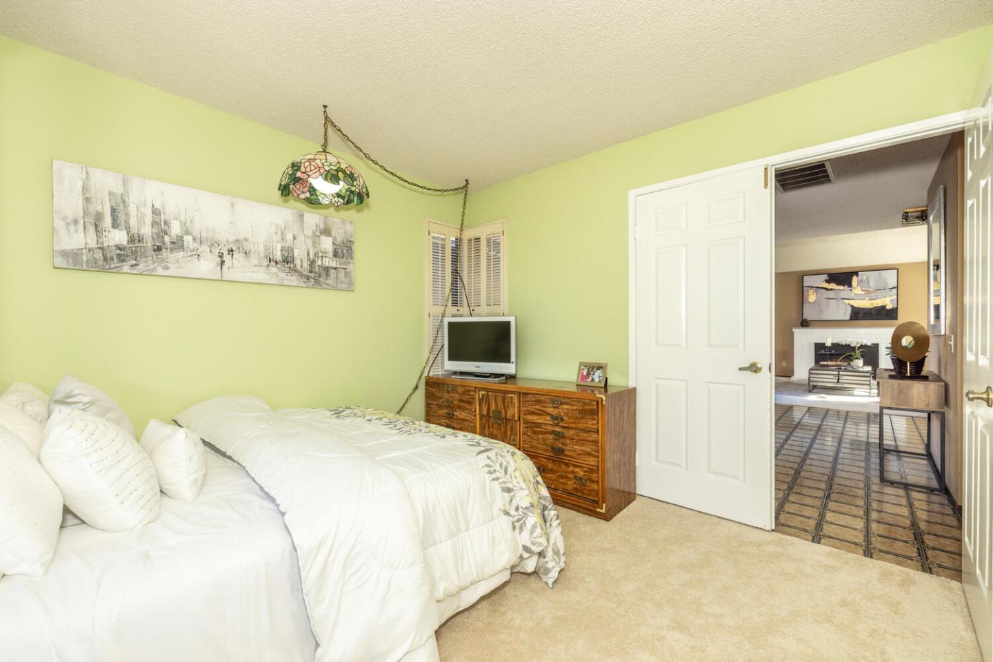 Detail Gallery Image 32 of 43 For 501 Botany Ct, Foster City,  CA 94404 - 4 Beds | 2/1 Baths