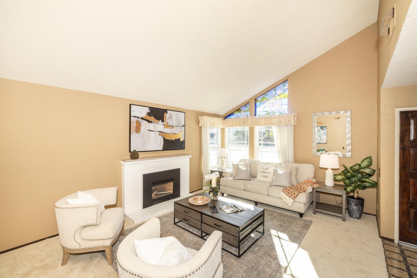 Detail Gallery Image 6 of 43 For 501 Botany Ct, Foster City,  CA 94404 - 4 Beds | 2/1 Baths