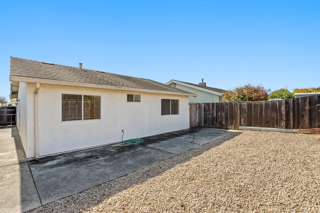 Detail Gallery Image 20 of 24 For 504 Vivienne Dr, Watsonville,  CA 95076 - 2 Beds | 1/1 Baths