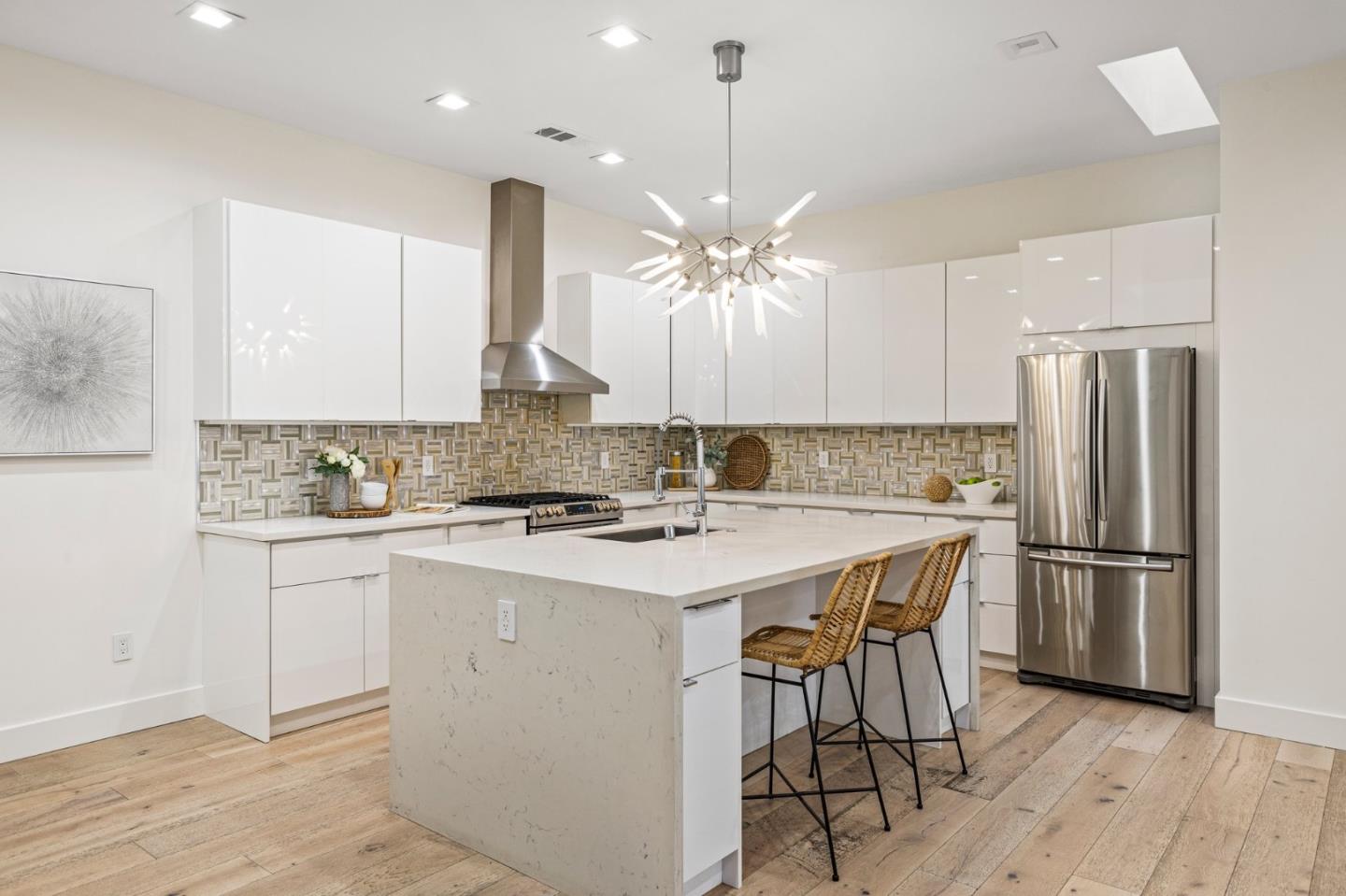 6423 California Street, San Francisco, California 94121, 3 Bedrooms Bedrooms, ,3 BathroomsBathrooms,Residential,For Sale,6423 California Street,ML81985429