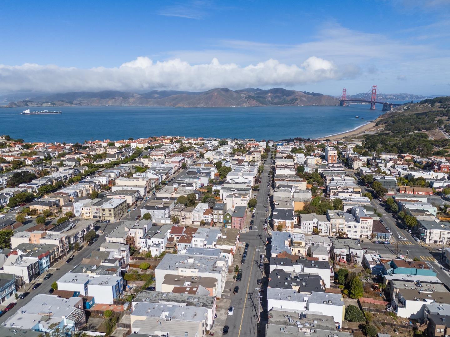 6423 California Street, San Francisco, California 94121, 3 Bedrooms Bedrooms, ,3 BathroomsBathrooms,Residential,For Sale,6423 California Street,ML81985429