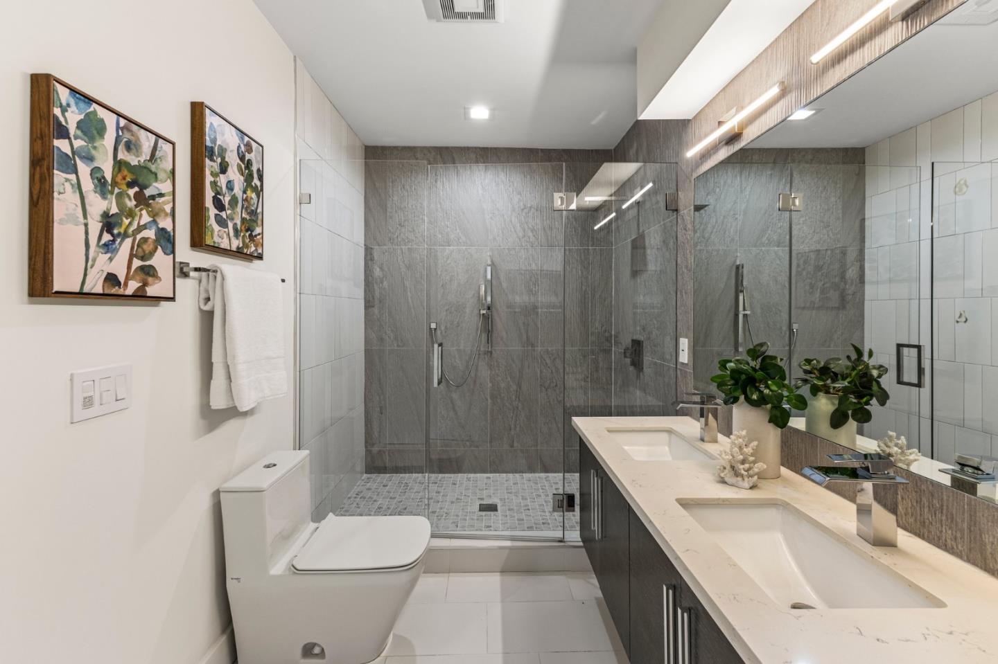 6423 California Street, San Francisco, California 94121, 3 Bedrooms Bedrooms, ,3 BathroomsBathrooms,Residential,For Sale,6423 California Street,ML81985429