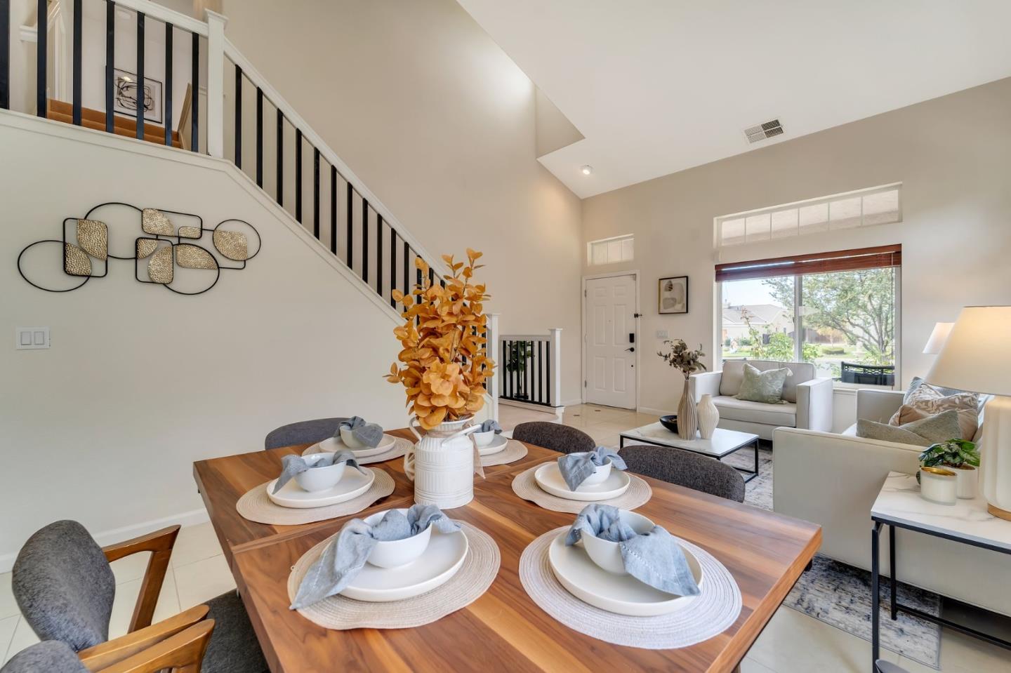 Detail Gallery Image 10 of 53 For 2679 Horseshoe Ct, Livermore,  CA 94551 - 4 Beds | 2/1 Baths