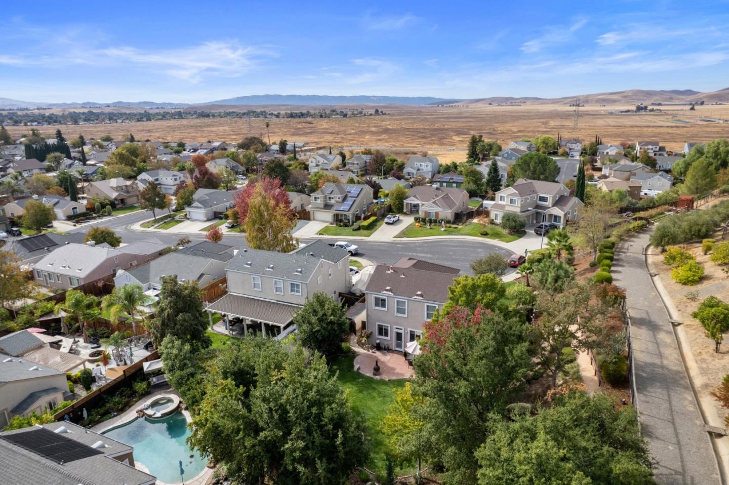 Detail Gallery Image 51 of 53 For 2679 Horseshoe Ct, Livermore,  CA 94551 - 4 Beds | 2/1 Baths