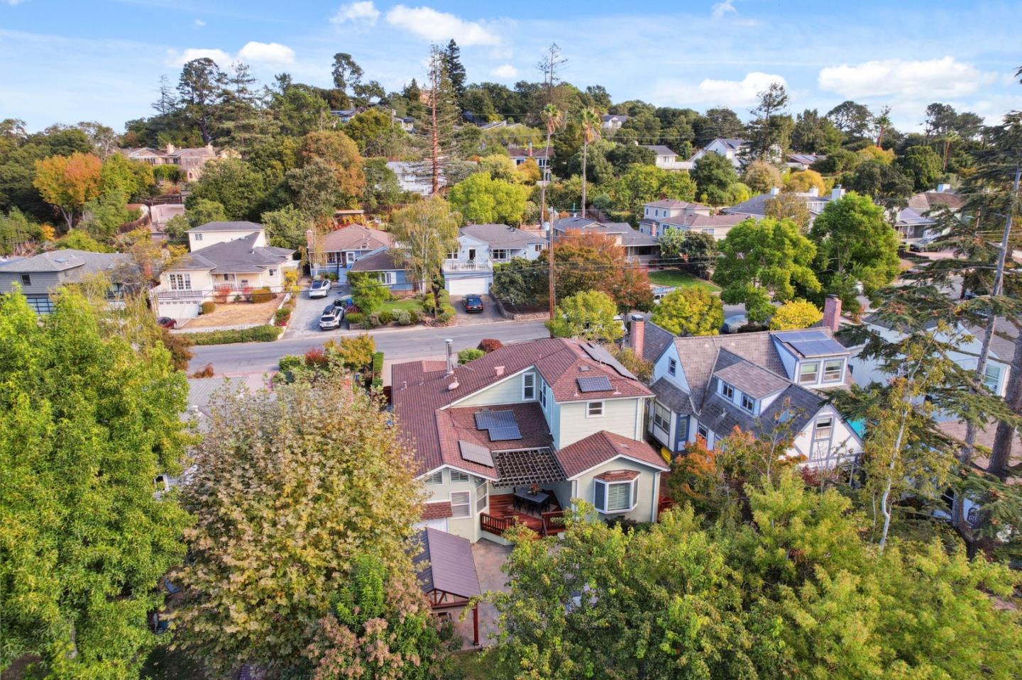 Detail Gallery Image 34 of 38 For 726 Cordilleras Ave, San Carlos,  CA 94070 - 4 Beds | 3 Baths