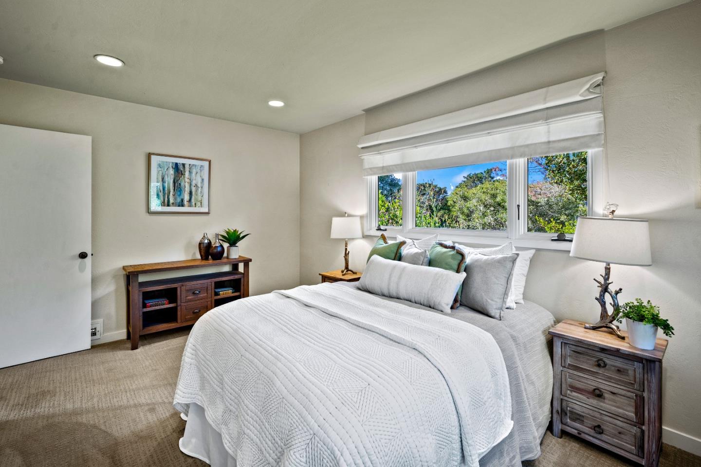 Detail Gallery Image 25 of 35 For 40 Twin Oaks Dr, Monterey,  CA 93940 - 2 Beds | 2 Baths