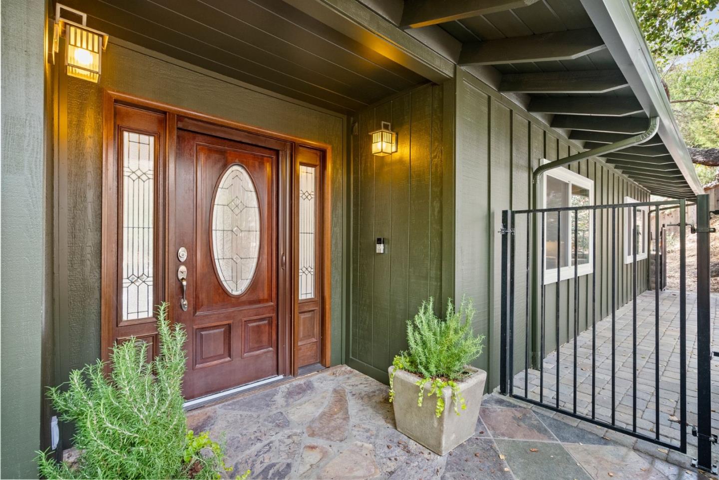 Detail Gallery Image 14 of 59 For 2800 San Ardo Way, Belmont,  CA 94002 - 3 Beds | 2 Baths