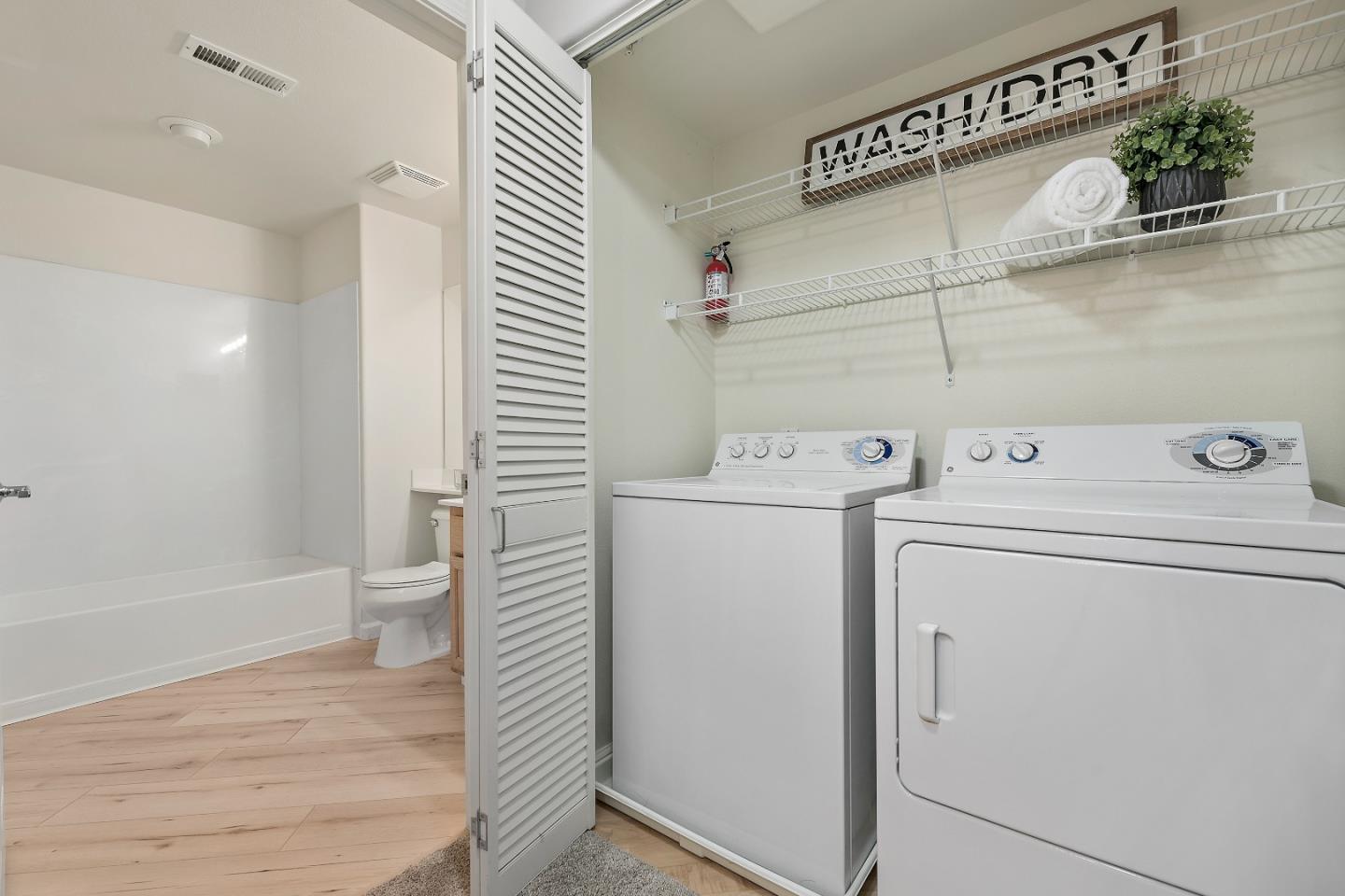 Detail Gallery Image 13 of 28 For 1310 Saddle Rack St #424,  San Jose,  CA 95126 - 2 Beds | 2 Baths