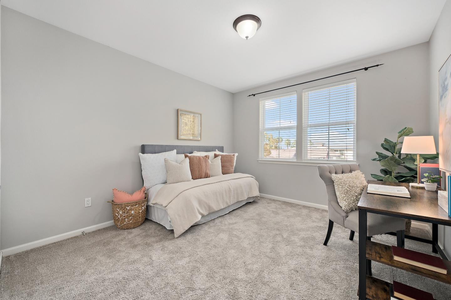 Detail Gallery Image 18 of 28 For 1310 Saddle Rack St #424,  San Jose,  CA 95126 - 2 Beds | 2 Baths