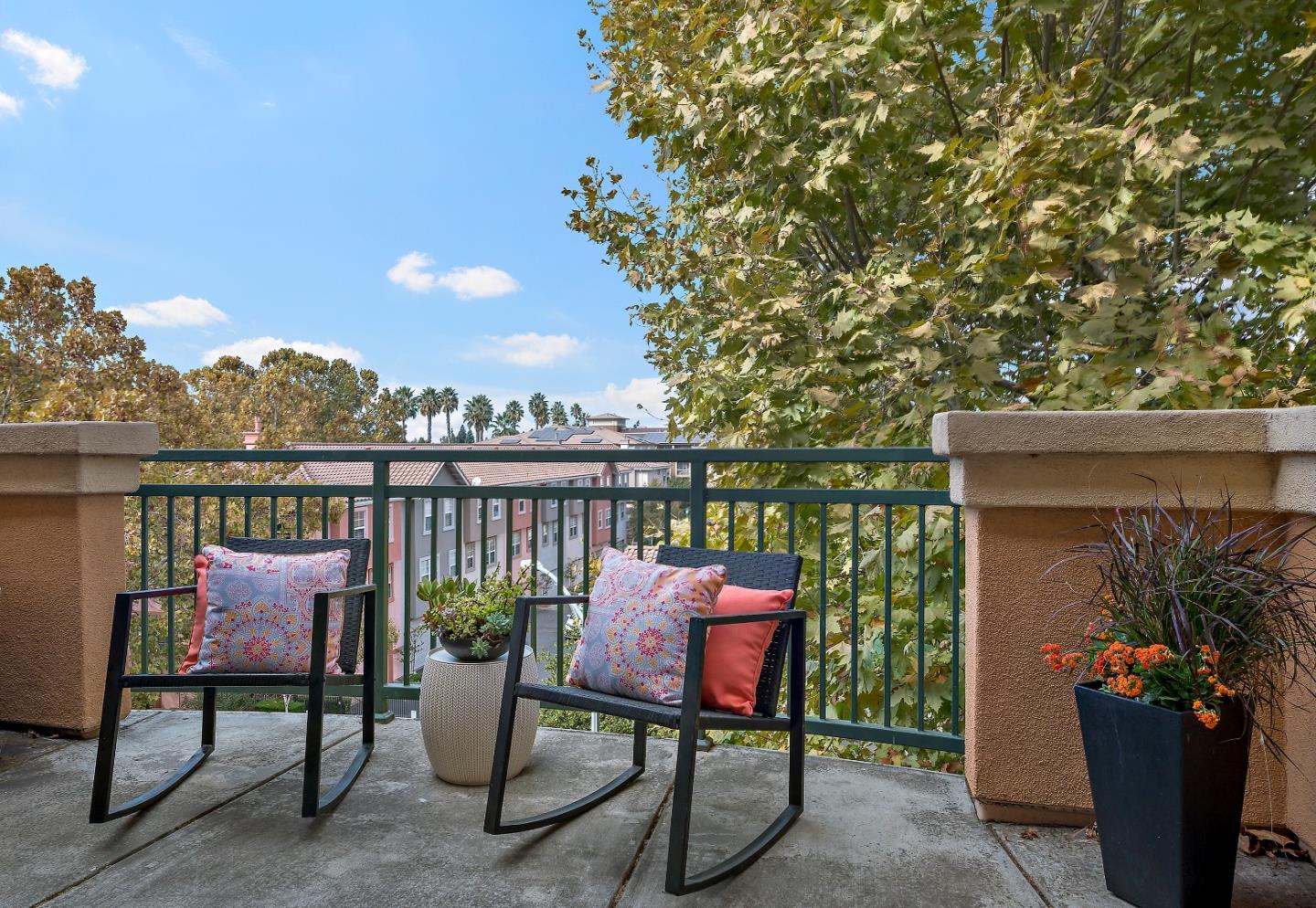 Detail Gallery Image 4 of 28 For 1310 Saddle Rack St #424,  San Jose,  CA 95126 - 2 Beds | 2 Baths