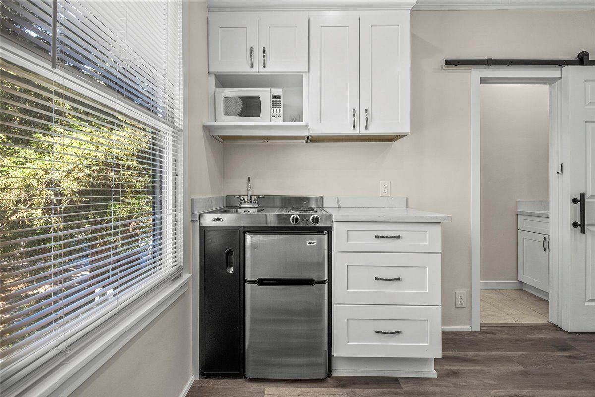 628 Waverley Street, Palo Alto, California 94301, ,Commercial Sale,For Sale,628 Waverley Street,ML81985525