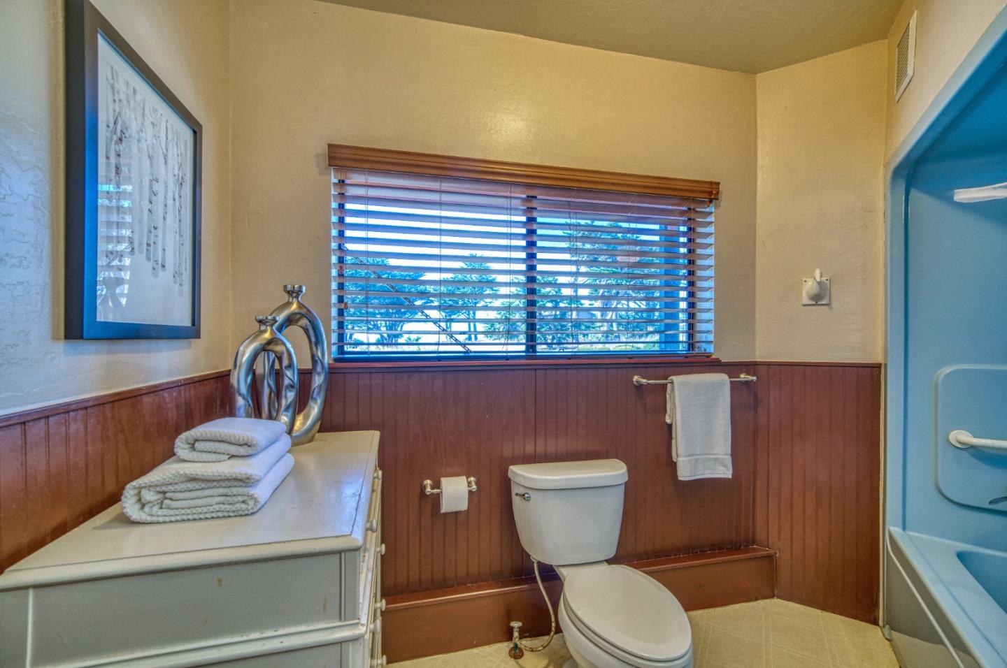 Detail Gallery Image 32 of 48 For 70 San Andreas Ave, Half Moon Bay,  CA 94019 - 2 Beds | 2/1 Baths