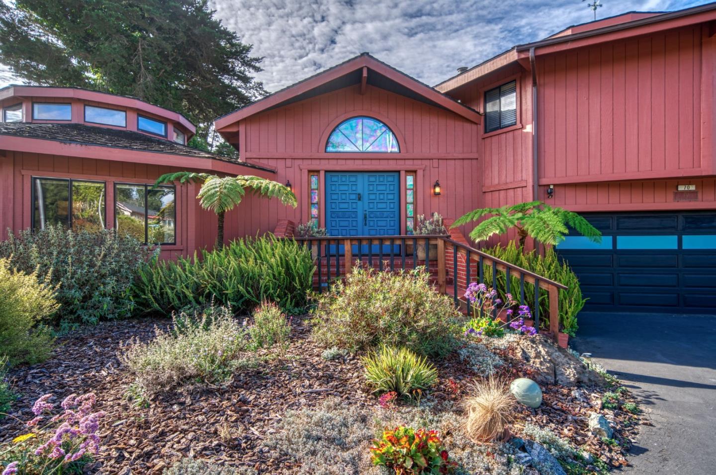 Detail Gallery Image 5 of 48 For 70 San Andreas Ave, Half Moon Bay,  CA 94019 - 2 Beds | 2/1 Baths