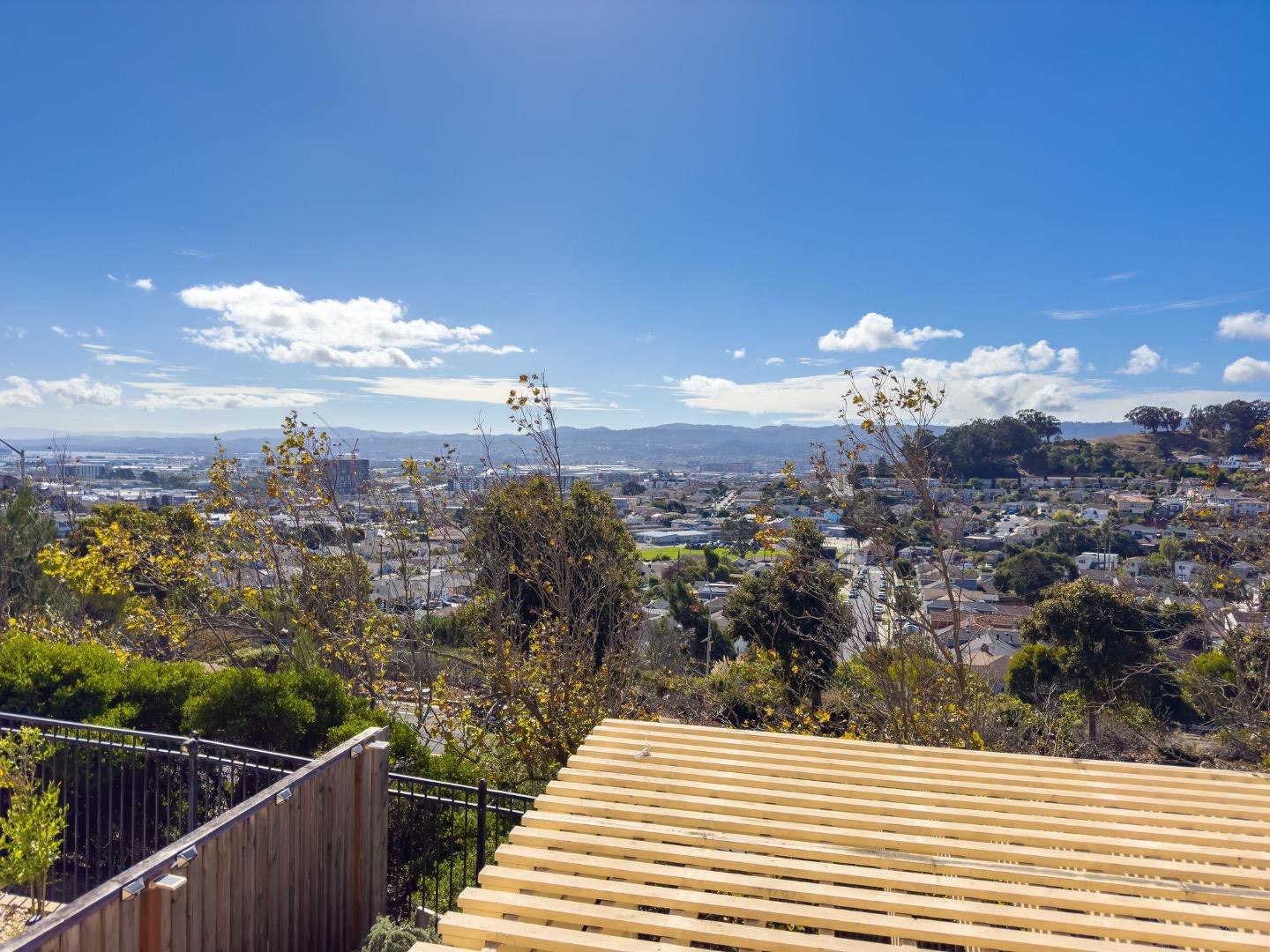 Detail Gallery Image 77 of 83 For 15 Viola St, South San Francisco,  CA 94080 - 4 Beds | 3/1 Baths