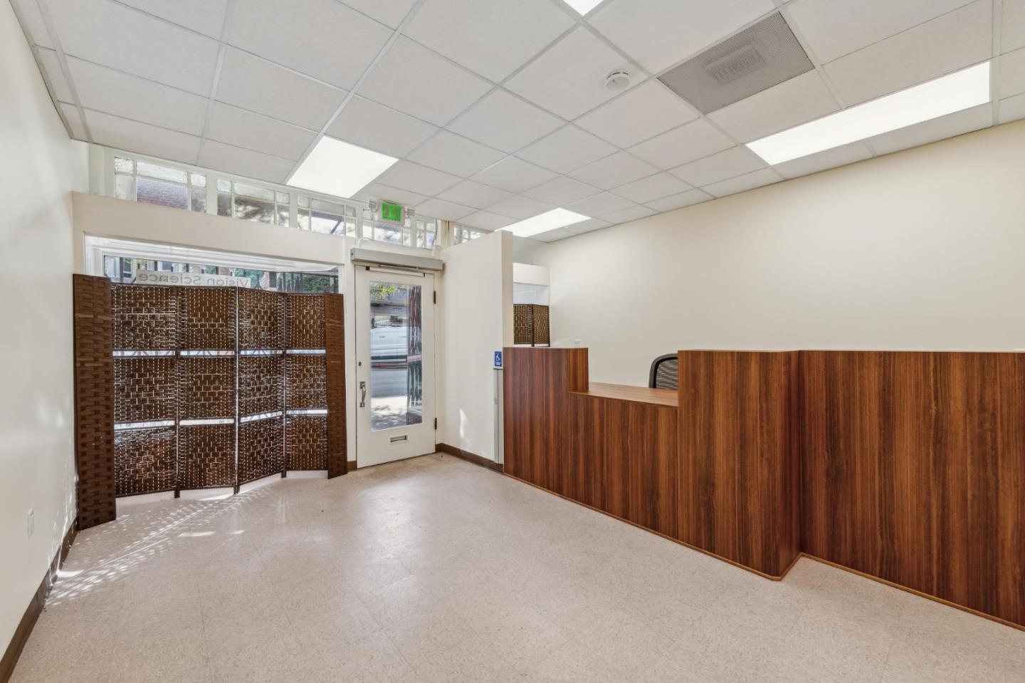 Detail Gallery Image 12 of 57 For 32-34 Clement St, San Francisco,  CA 94118 - – Beds | – Baths